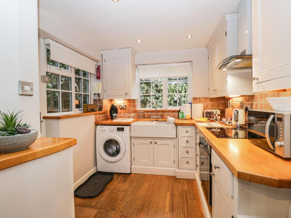 Barton Cottage Cheltenham Exterior photo
